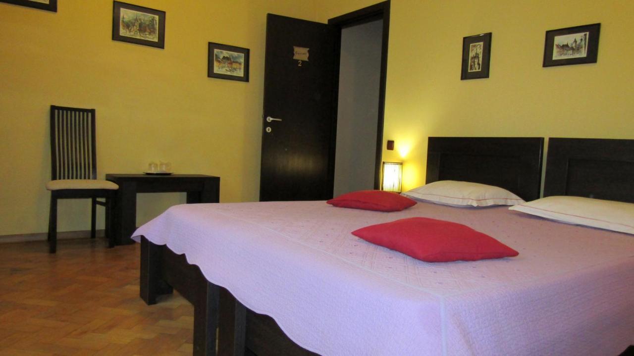 Rami House Central Double Rooms Braşov Extérieur photo