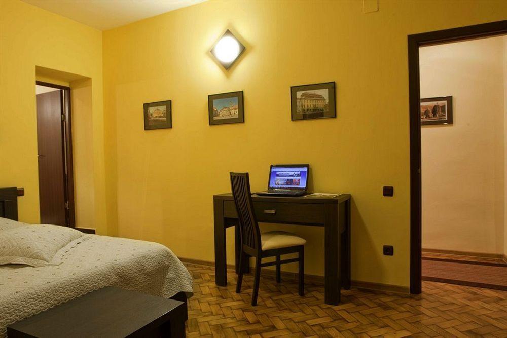 Rami House Central Double Rooms Braşov Extérieur photo