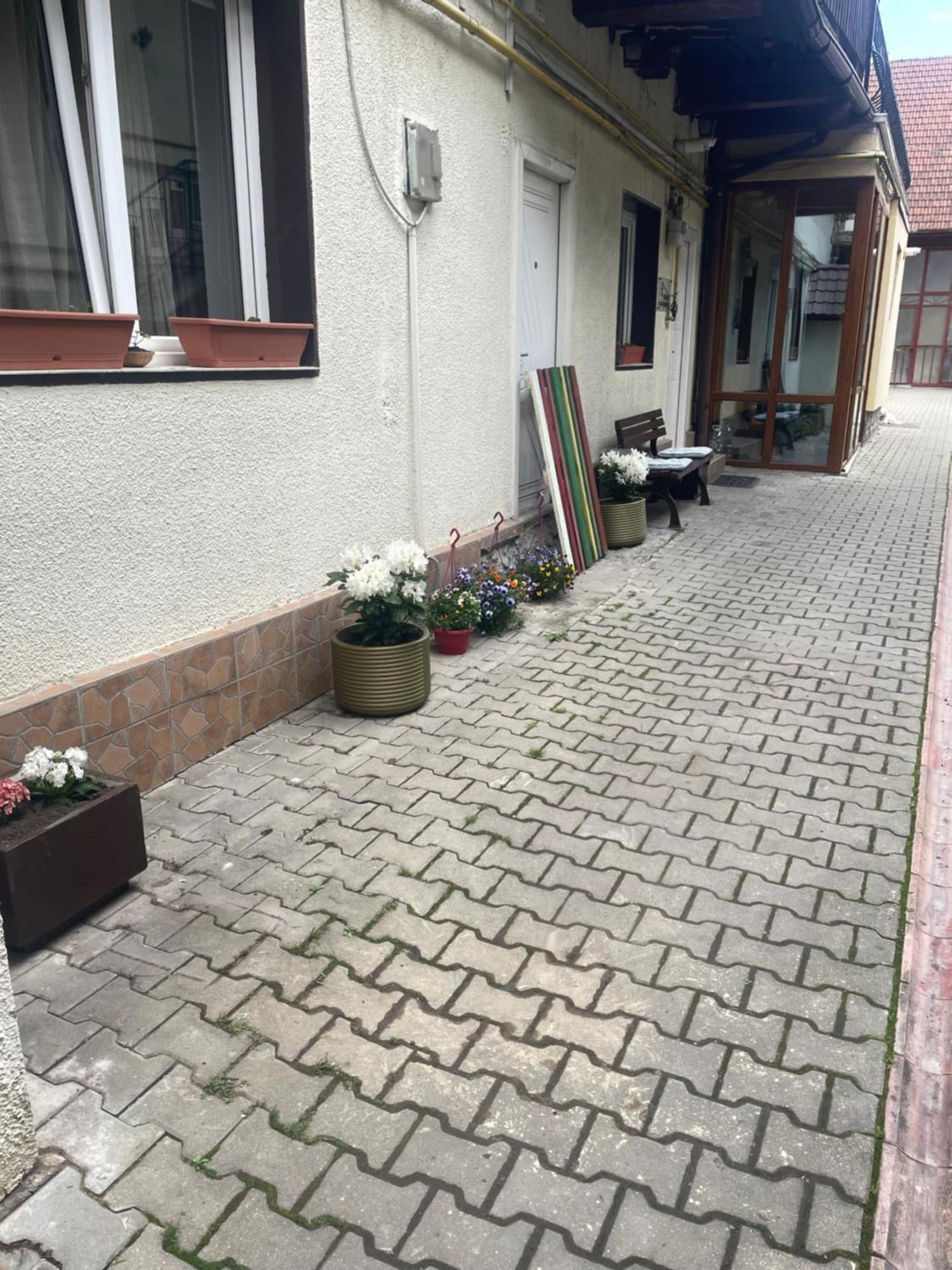 Rami House Central Double Rooms Braşov Extérieur photo